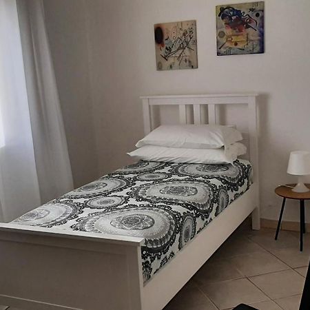 Civico 16A - Apartment - With Private Parking Quartu SantʼElena Exteriör bild